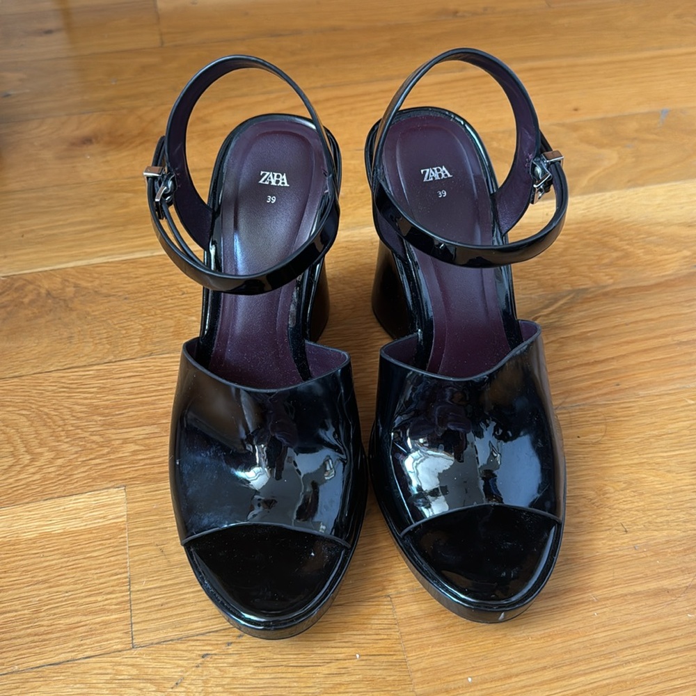 Zara patent leather wedges size 39/8